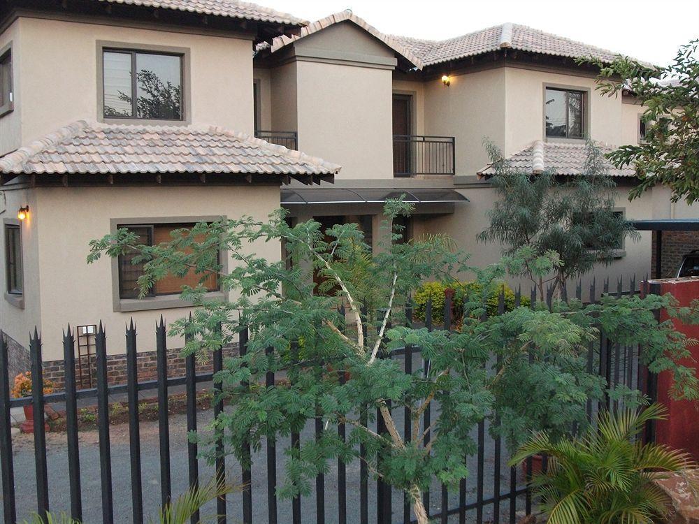 Meerkat Manor Komatipoort Exterior foto